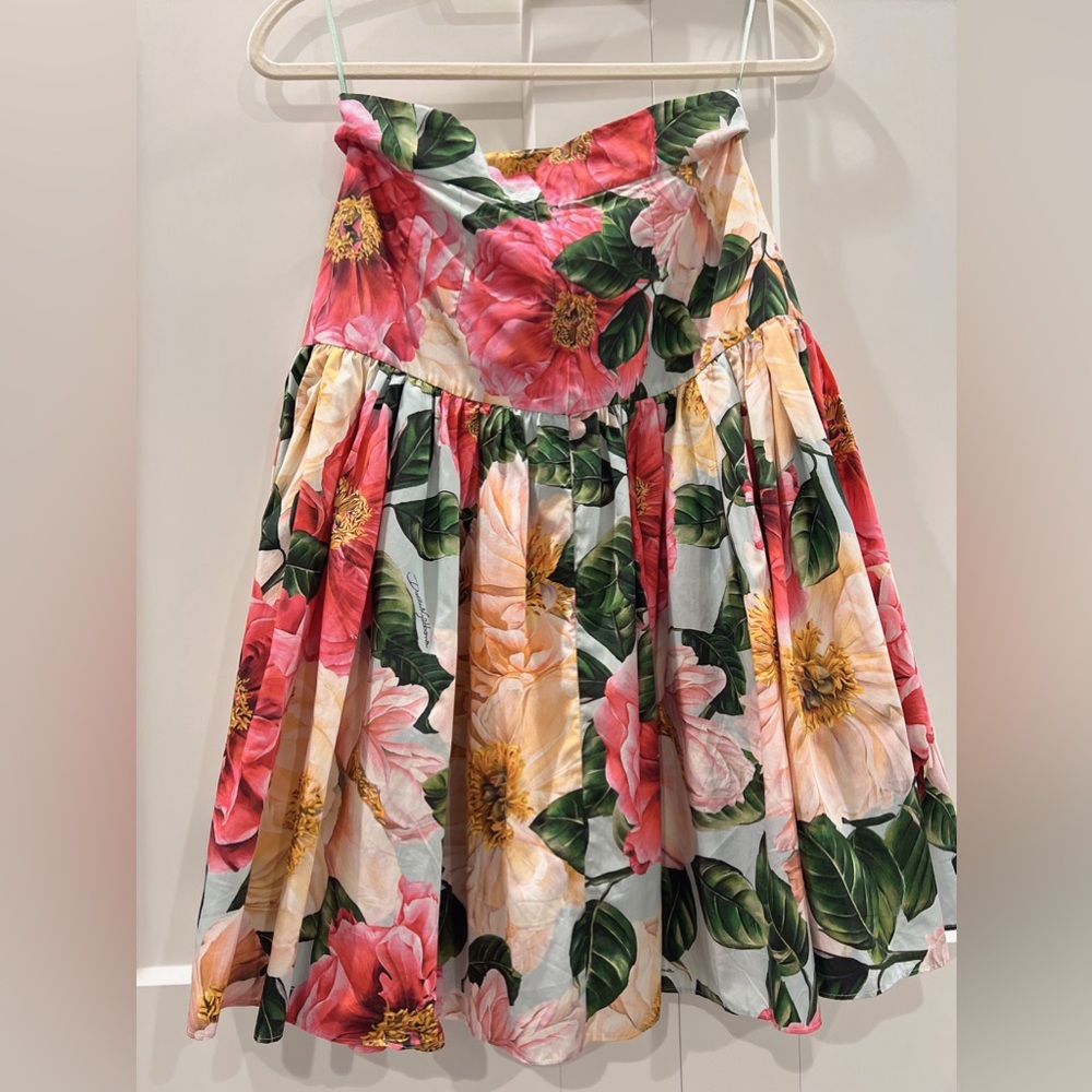 Dolce & Gabbana t A-line Pleated floral Flared Mid-length Skirt